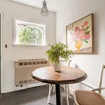 Stay Portland Collection - The Garden Cottage On Broadway- 94 Walkscore