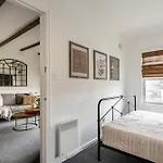 Stay Portland Collection - The Garden Cottage On Broadway- 94 Walkscore